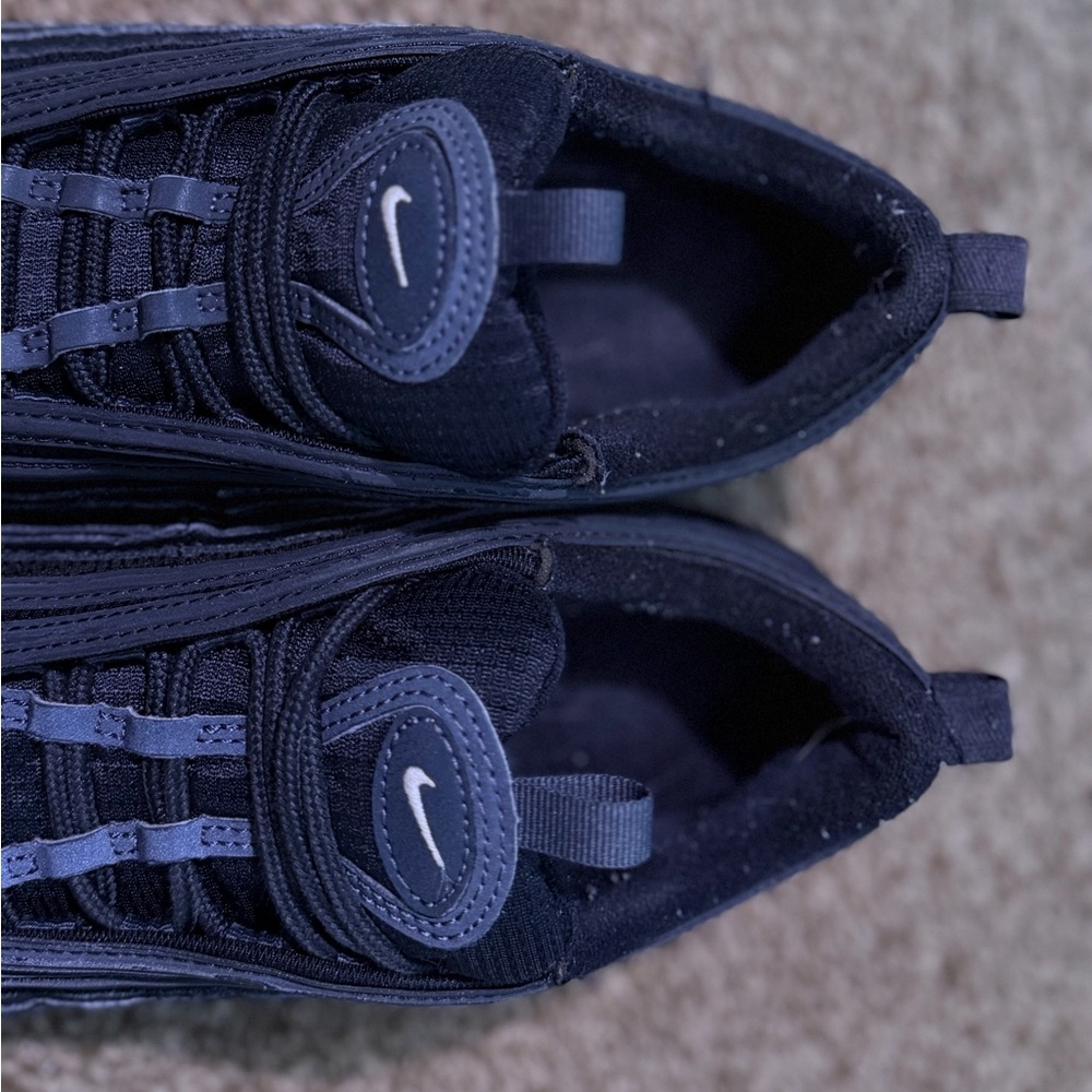 Nike Air Max 97 Black and Gray Shoes | Code 921522-011 size 7Y - Picture 4 of 8